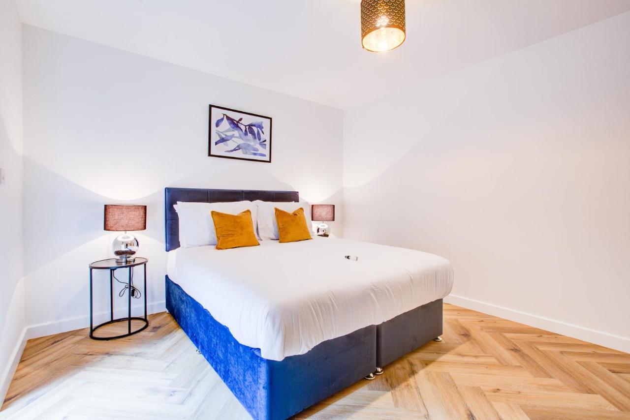 Hybrid Resi - Mitcham Close To Tooting And Wimbledon מראה חיצוני תמונה