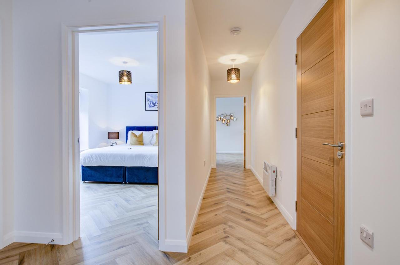 Hybrid Resi - Mitcham Close To Tooting And Wimbledon מראה חיצוני תמונה